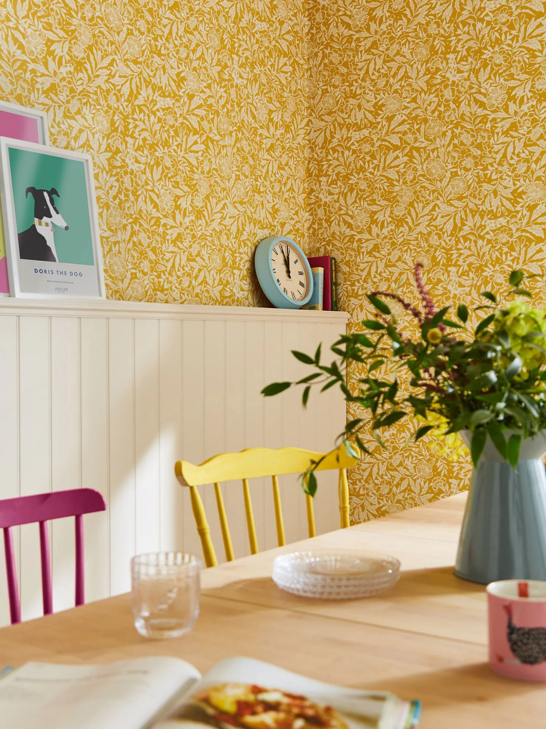 Antique Gold Twilight Ditsy 10M Wallpaper