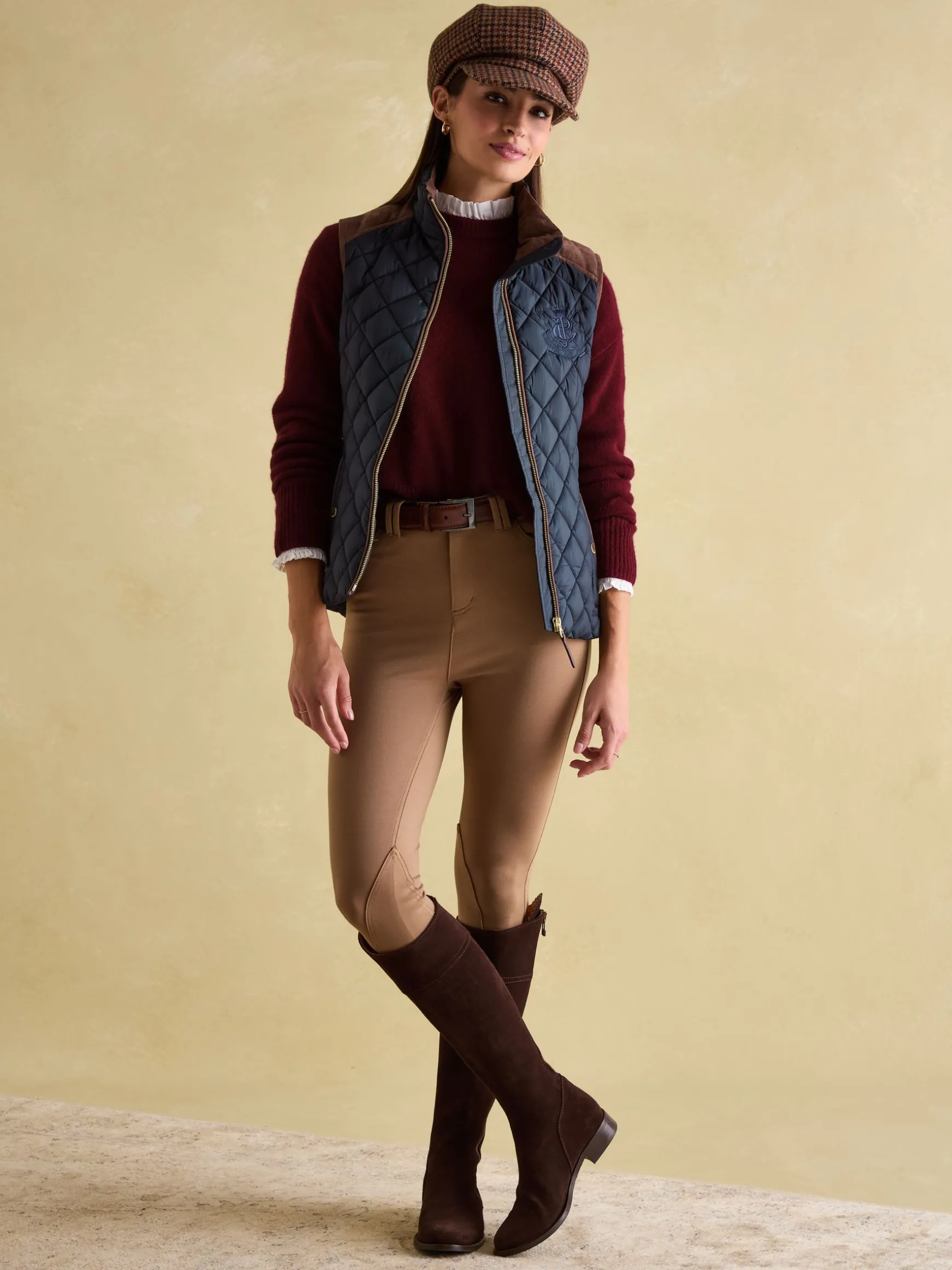 Braemar Luxe Navy Showerproof Diamond Quilted Gilet