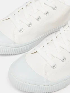 Coast White Canvas Pumps