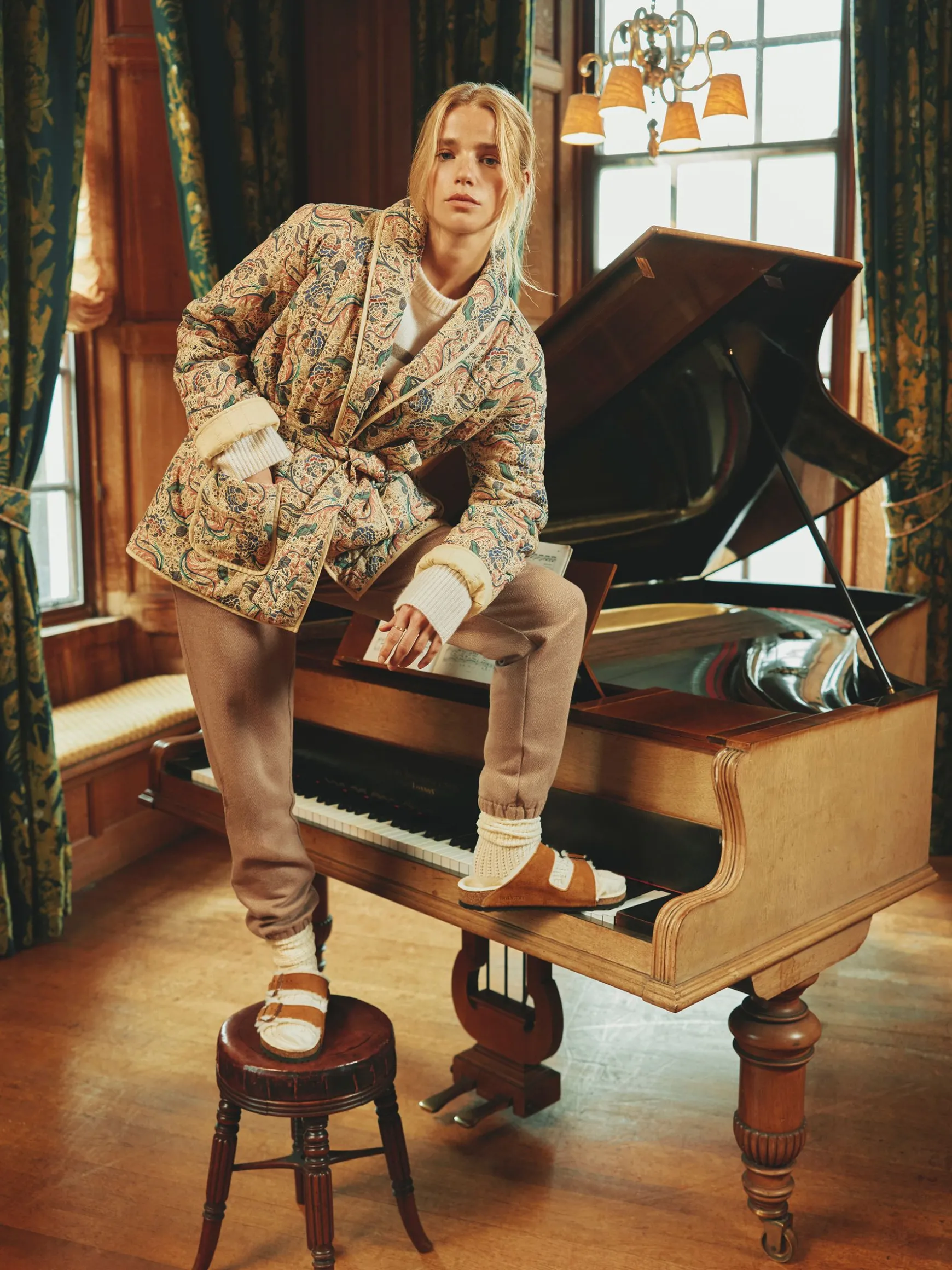 Floral Paisley Cotton Quilted Jacket With Belt