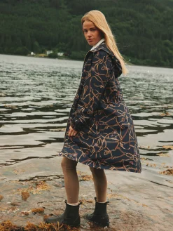 Holkham Navy Blue Bridle Waterproof Packable Raincoat With Hood