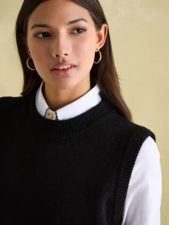 Holly Black Regular Fit Knitted Vest