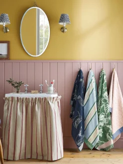 Juliette Green 100% Cotton Towel