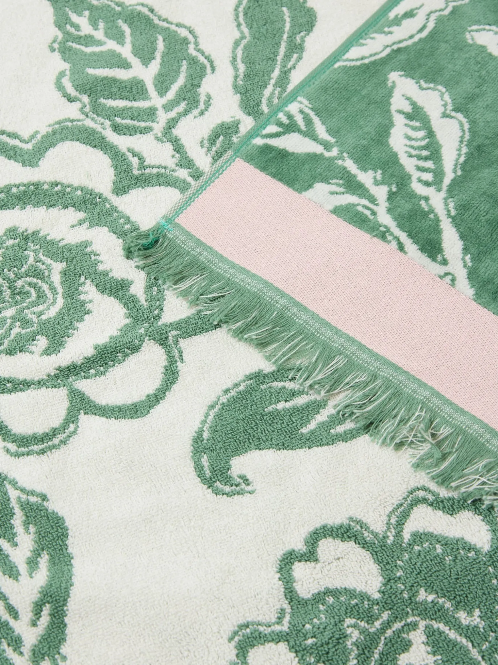 Juliette Green 100% Cotton Towel