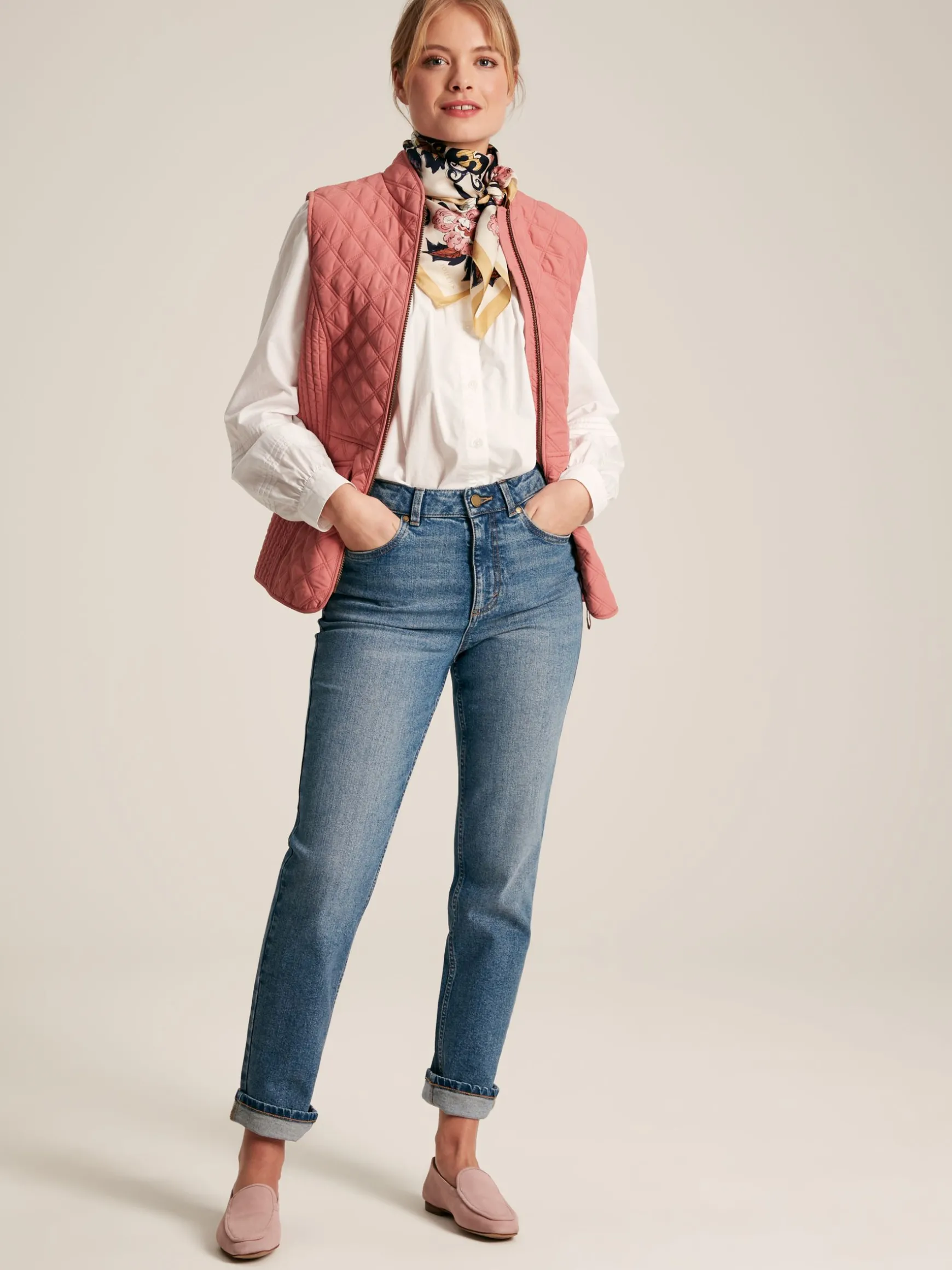 Minx Rose Pink Showerproof Diamond Quilted Gilet