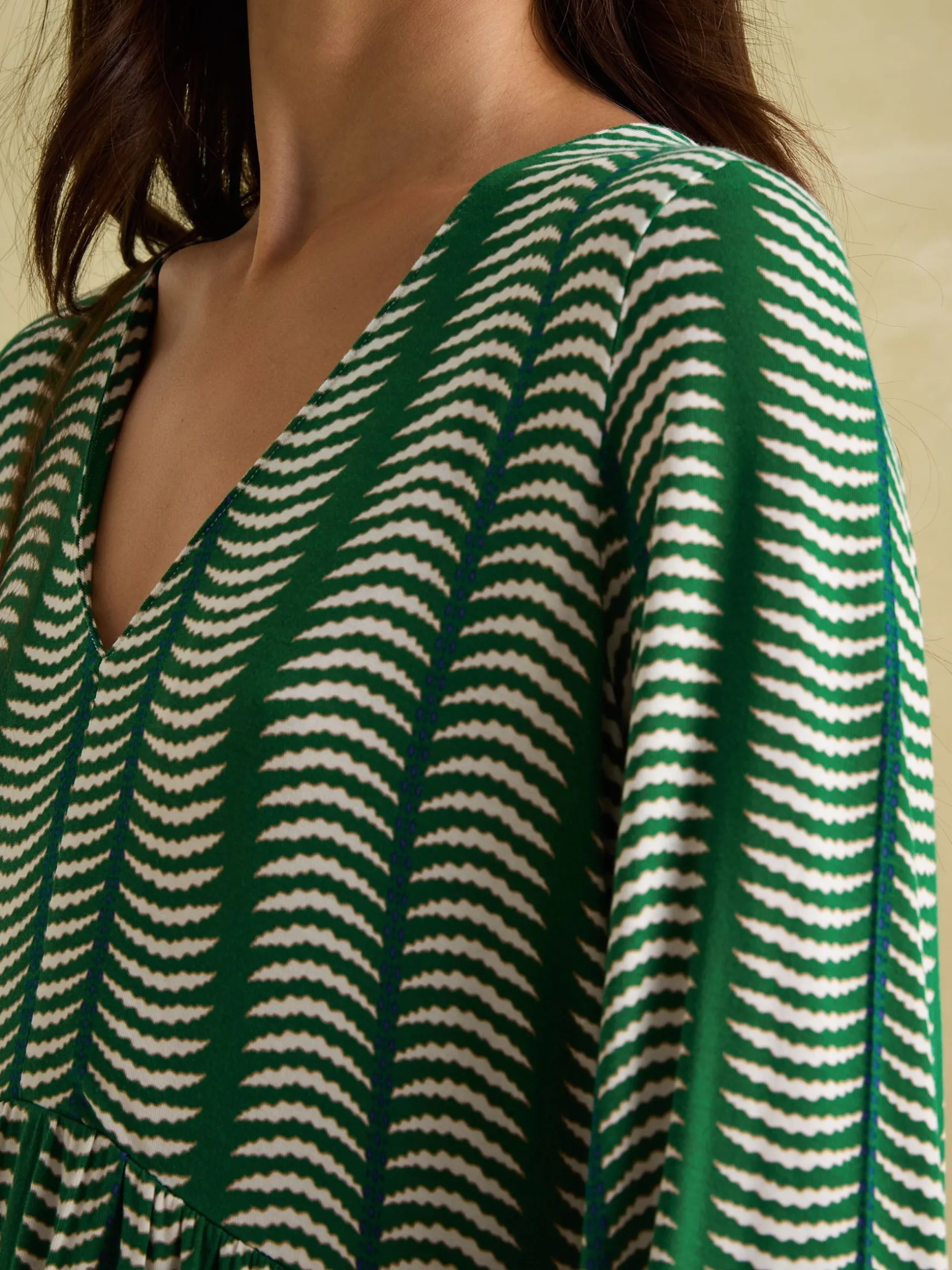 Nia Green Long Sleeve Midaxi Dress