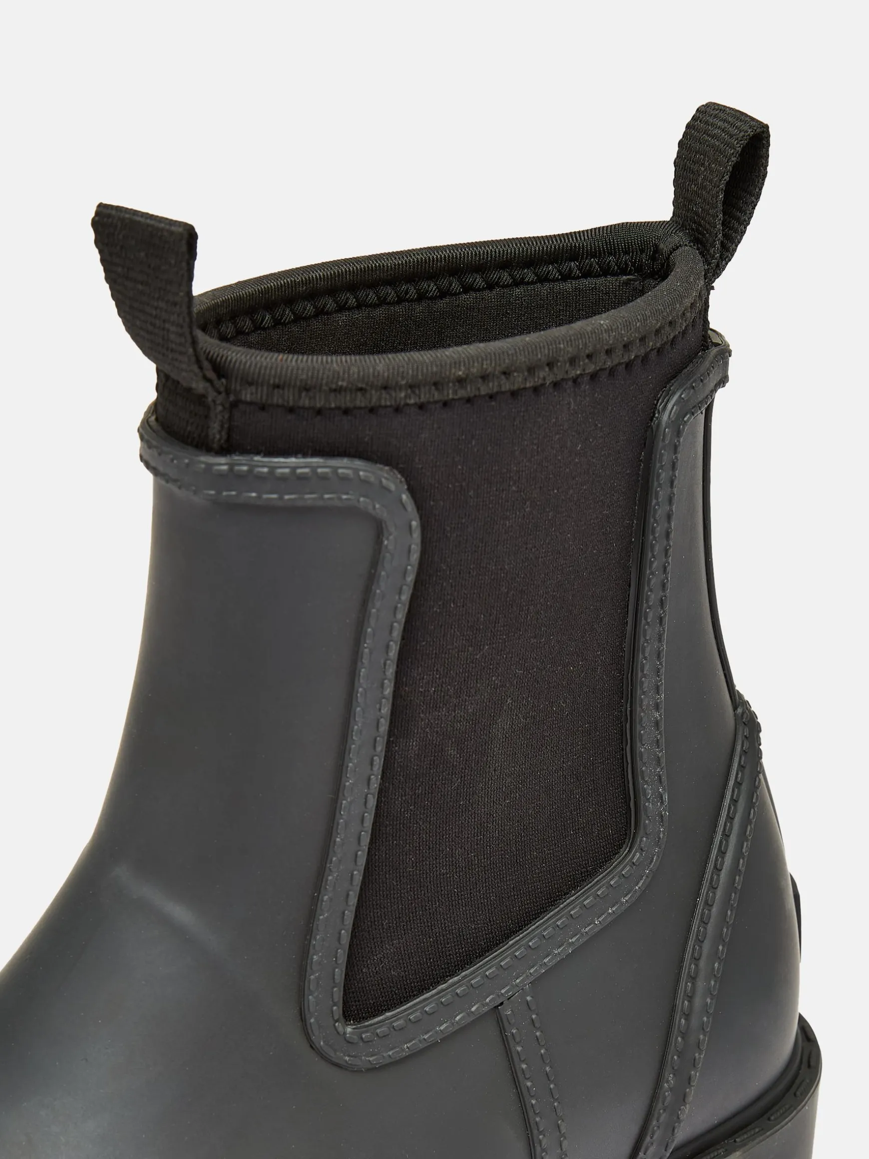 Oakfield Black Short Neoprene-Lined Wellies