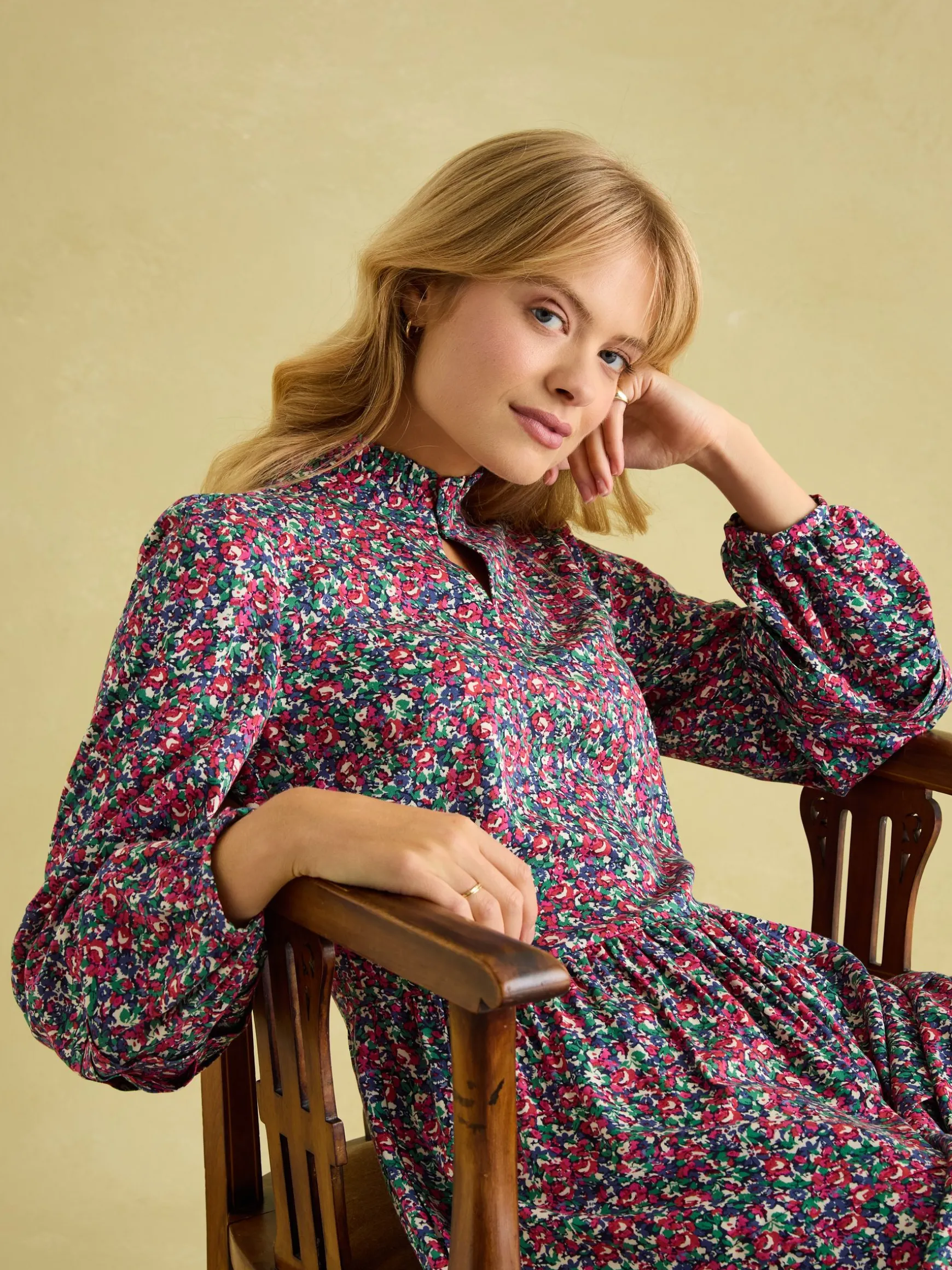 Petunia Floral Frill Neck Dress