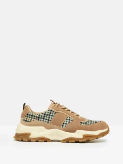 Trek Natural Check Trainers